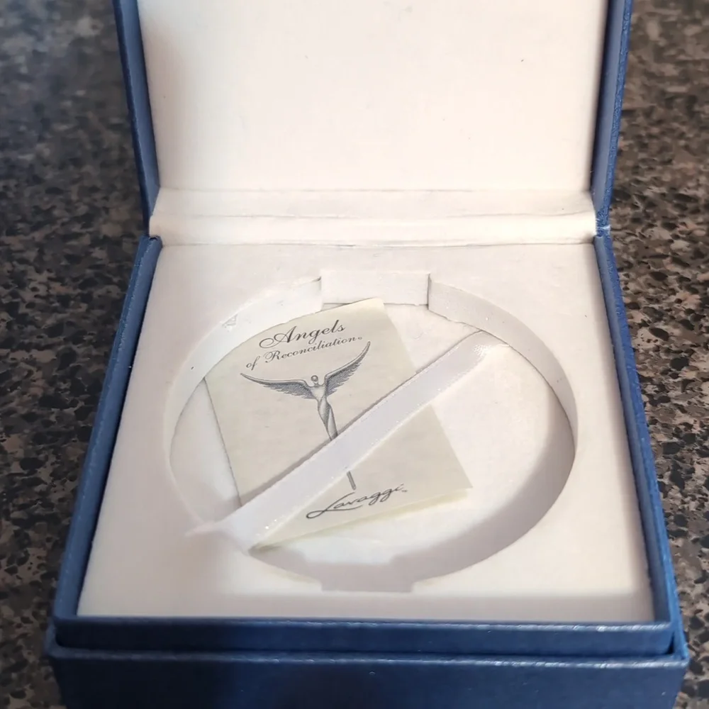 Angels Of Reconciliation Double Sided Compact Cosmetic Mirror. Catholic. NEW